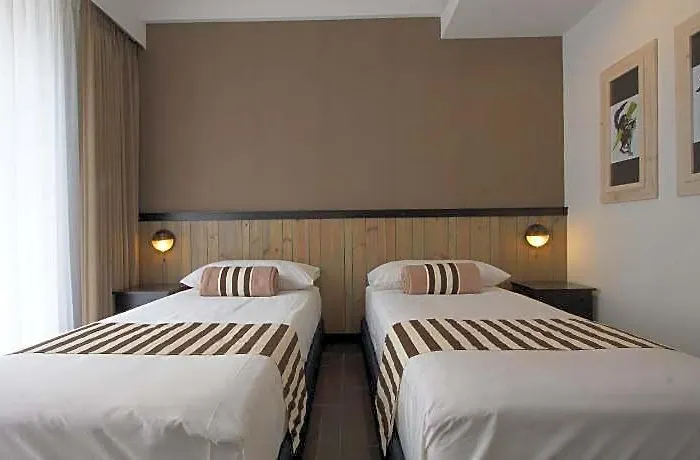 7 Bidadari Otel Seminyak